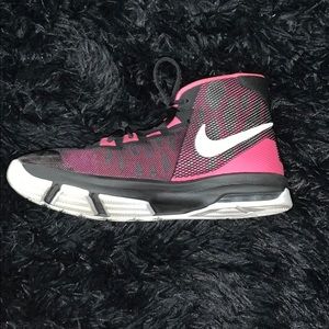 Nike Shoes - Nike Women’s basketball shoes Nike Shoes - Nike Women’s basketball shoes